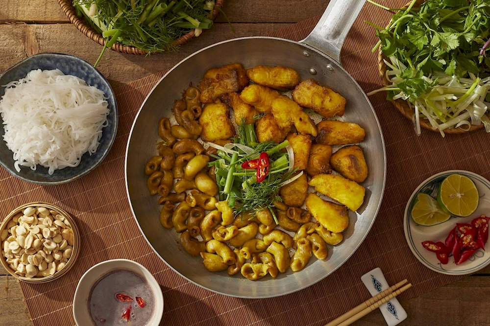 The cha ca is made from fresh bagridae fish, carefully deboned, and paired with thoroughly cleaned fish intestines 